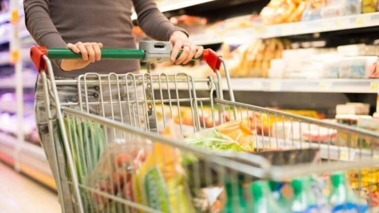 Belgique, France ou Luxembourg où faut-il faire ses courses pour les fêtes  La guerre des prix et des réveillons vont vous surprendre